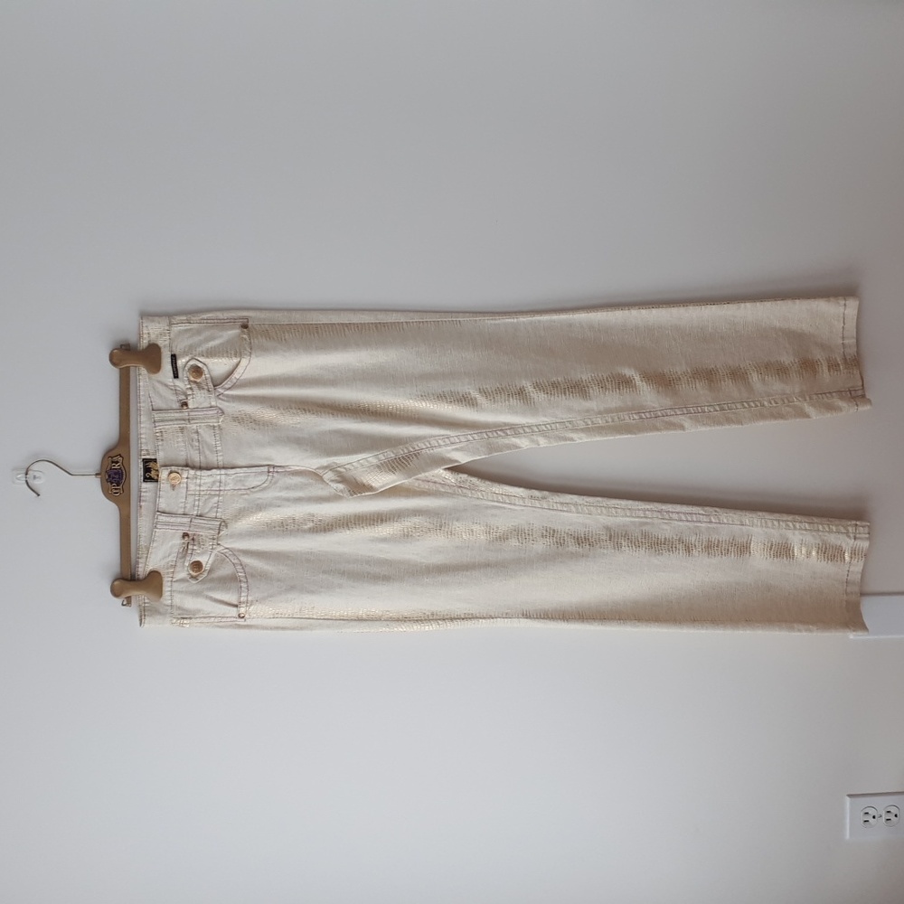 Elegant Cream Straight Leg Jeans